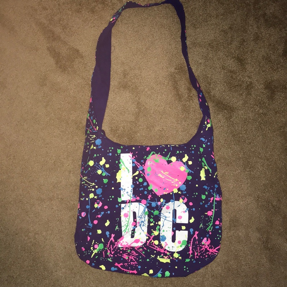 “I ❤️ DC” crossbody bag